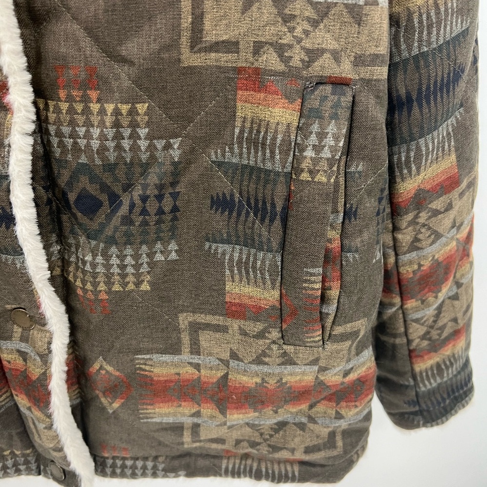 Pendleton Aztec Southwestern reversible jacket - Picture 8 of 14